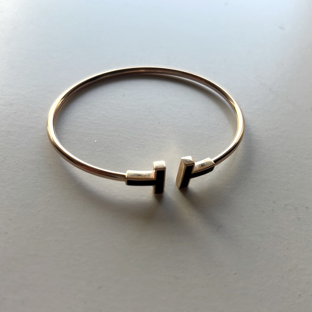 Tiffany& co T bracelet